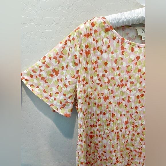 ZIA | Pleated Crinkle Floral Blouse Top Flutter Sleeve | Size Small - Picture 3 of 7